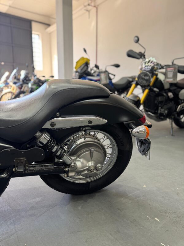 Honda Shadow 750 - Imagem 11